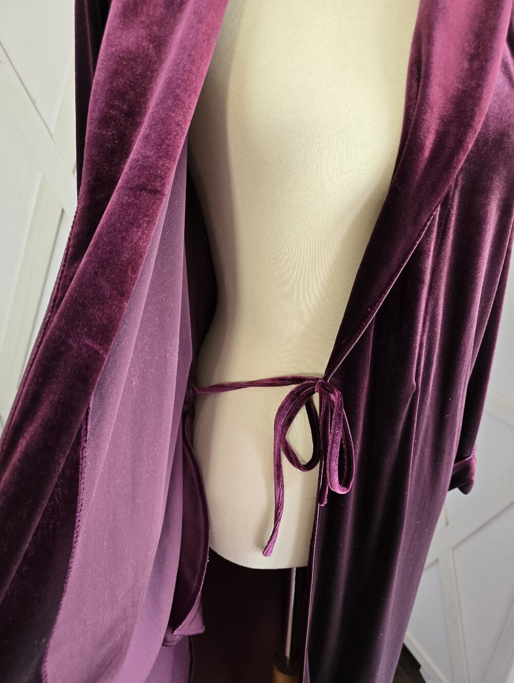 Lauren Ralph Lauren Long Sleeve Shawl Collar Luxury Robe/Loungewear - Picture 9 of 16